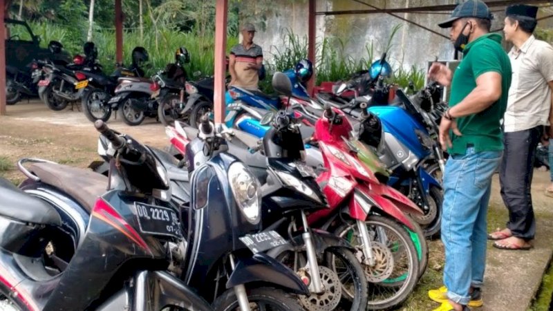 Ngabuburit di Arena Sabung Ayam Batunilamung Bulukumpa, Pelaku Lari Berhamburan saat Lihat Polisi