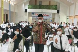 Jadi Pembicara di Depan Kepala Madrasah Se-Indonesia Timur, Amure Disambut Hangat