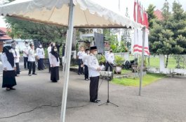 Gelar Pasar Murah, Taufan Pawe Ingatkan Protokol Kesehatan