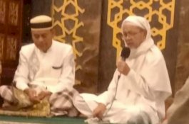 Kajian Subuh di Masjid Agung Jeneponto; Dapat Pahala Haji dan Umrah Tanpa Harus ke Makkah