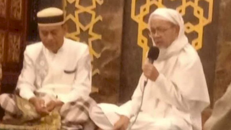 Kajian Subuh di Masjid Agung Jeneponto; Dapat Pahala Haji dan Umrah Tanpa Harus ke Makkah