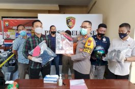 Polres Takalar Tangkap Pencuri Uang Ratusan Juta, Duitnya Dipakai Beli Minuman dan Perempuan