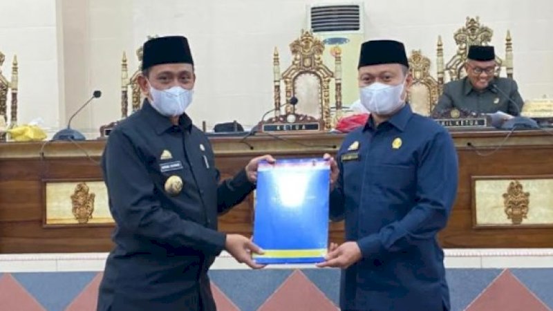 Terima Rekomendasi DPRD terhadap LKPj, Bupati Wajo Harap Kekompakan dengan Legislatif Bisa Ditingkatkan