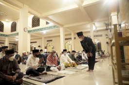 Kompak Safari Ramadan di Tompobulu, Bupati dan Wabup Bantaeng Berbaur dengan Masyarakat