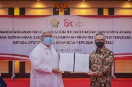 Gubernur Sultra Hibahkan Aset Milik Pemprov kepada OJK