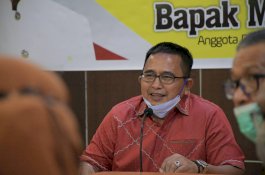 Aggota DPR Muhammad Fauzi Prihatin WNA Masuk Indonesia di Tengah Larangan Mudik