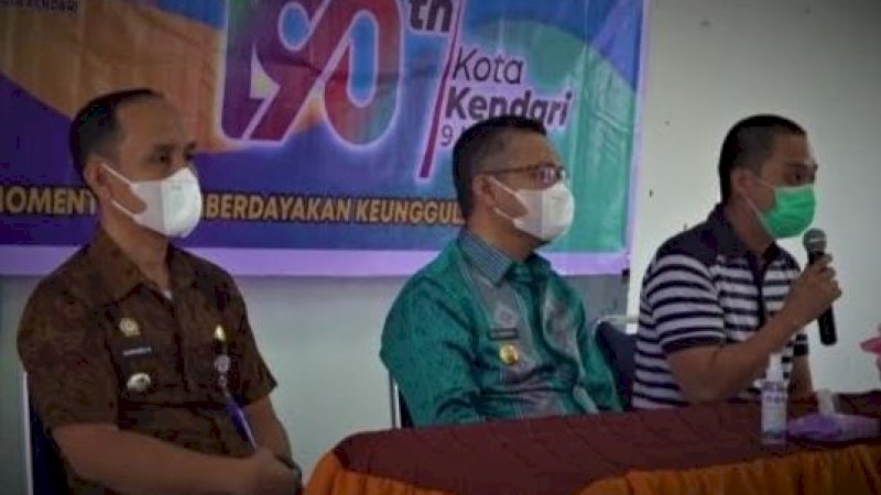 Wali Kota Kendari, Sulkarnain Kadir, di Kecamatan Kendari Barat, Jumat (7/5/2021).