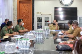 Wali Kota Makassar Inginkan Program Satu Rumah Satu Pohon Kembali Dijalankan