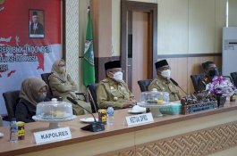Taufan Pawe Ikut Pertemuan Virtual, Jokowi Berulang Kali Bilang