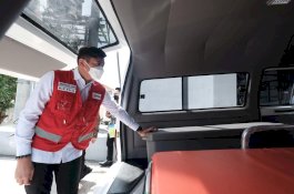 PMI Sulsel Dapat Bantuan Mobil Ambulans 