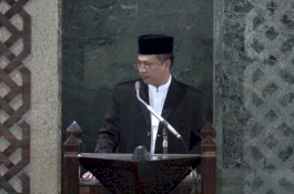 KH Kamaluddin Abunawas Jadi Khatib Idulfitri di Lapangan Pantai Seruni Bantaeng