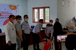 Puluhan Anak di Sidrap Terima Bantuan Atensi Kementerian Sosial
