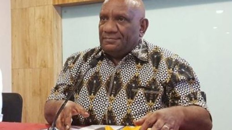 Wakil Gubernur Papua, Klemen Tinal, semasa hidup. (Foto: Kompas)