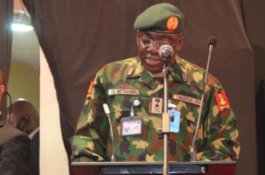 Baru Empat Bulan Menjabat, Kepala Staf Angkatan Darat Tewas dalam Kecelakaan Pesawat