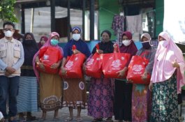 Program Semen Tonasa Peduli