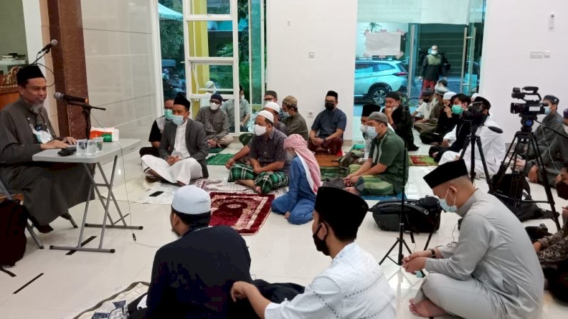 Dalam 5 Hari, Masjid Al Ukhuwah Bukit Baruga Kumpulkan Donasi Rp114 Juta untuk Palestina