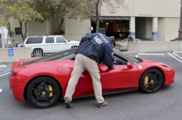 Dapat Bantuan Covid-19 untuk Pemulihan UMKM, Pria Ini Pakai Beli Ferrari, Bentley, dan Lamborghini