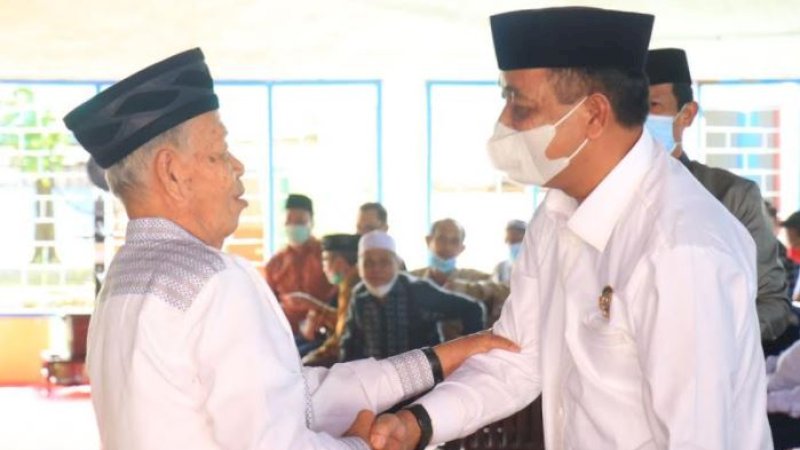 Wakil Bupati Barru, Aska Mappe, saat menghadiri halalbihalal di Aula SMAN 1 Barru, Kamis (27/5/2021).