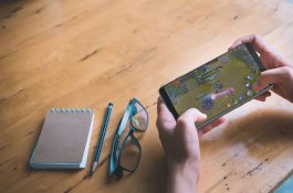 Daftar Hp Oppo 2 Jutaan Terbaik di Tahun 2021 dengan Spek Tinggi