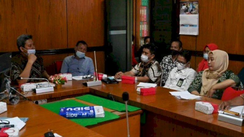 Suasana rapat persiapan verifikasi lapangan kabupaten layak anak di Sidrap, Jumat (28/5/2021).