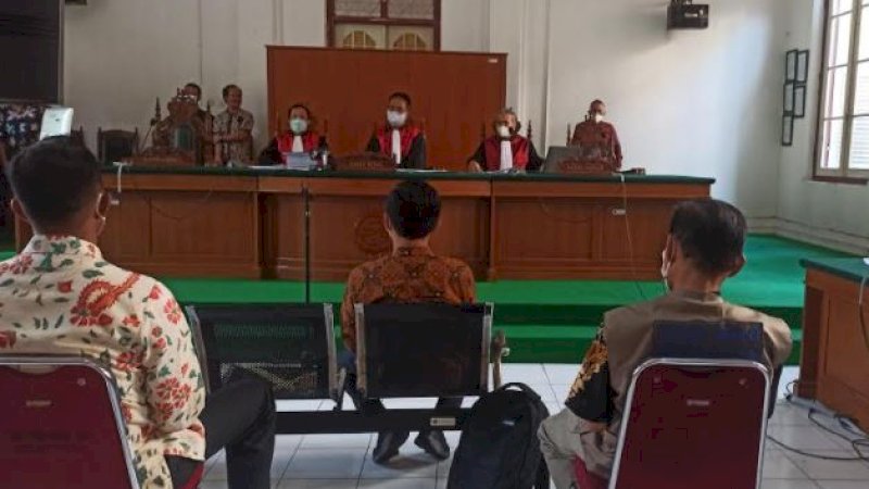 Sidang terdakwa Agung Sucipto di Pengadilan Negeri (PN) Makassar, Kamis (3/6/2021).
