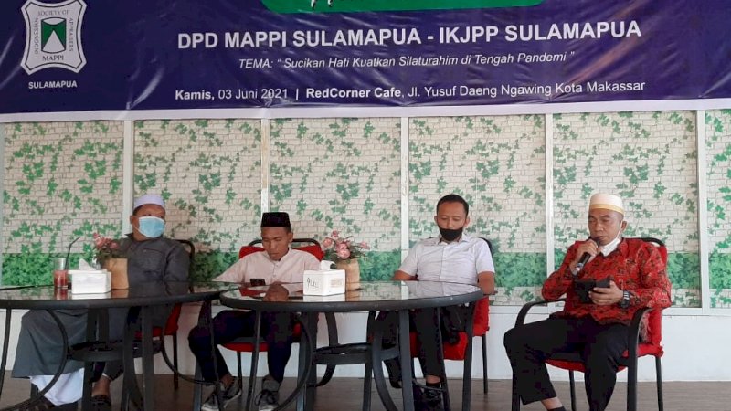 Ketua DPD Mappi Sulamapua, Abdullah Najang (paling kanan).