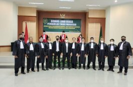 Sumpah Advokat Muda Termasuk dari FAPRI, Ketua Pengadilan Tinggi Ingatkan Integritas dan Hati Nurani