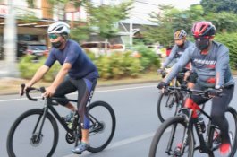 Bareng Forkompimda, Danny Pomanto Sepeda Santai Makassar--Maros