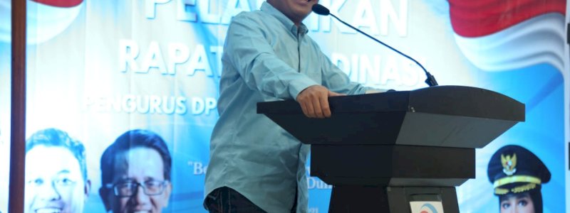 Lantik Pengurus DPC dan DPD di  Baruga Anging Mammiri, Partai Gelora Dukung dan Danny Saling Puji
