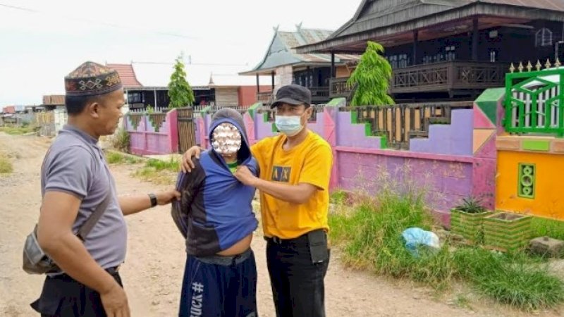 Aniaya Teman Sekampung lalu Lari, Pria Wajo Ditangkap walau Samarkan Wajah dengan Kupluk