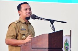 PPDB SMA/SMK Dibuka, Plt Gubernur Sulsel Minta Kuota Jalur Prestasi Ditambah