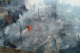 Pasar Sentral Pangkep Terbakar, 55 Kios Hangus