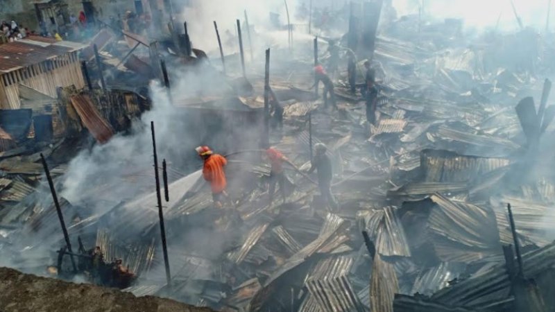 Pasar Sentral Pangkep Terbakar, 55 Kios Hangus