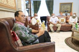 Bulog Sulselbar Kenalkan Beras Fortivit, Danny Pomanto Ajak Sinergi Food Security