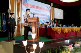 Orasi Ilmiah di Wisuda Universitas Muhammadiyah Bulukumba, Menko PMK Muhadjir Effendy Bahas Rumput Laut