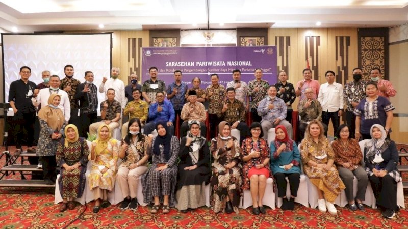 Para peserta Sarasehan Pariwisata Nasional di Hotel Harper, Jalan Perintis Kemerdekaan, Kota Makassar. 