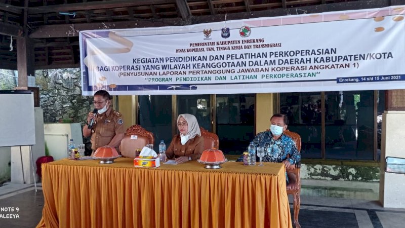 Gelar Diklat, Pemkab Enrekang Tingkatkan Kompetensi Pengurus Koperasi