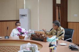 Kepala BIN Sulsel dan Taufan Pawe Bahas Pengendalian Covid-19 dan Pemulihan Ekonomi