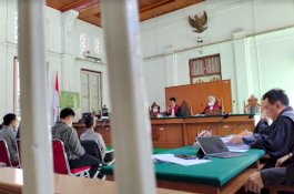 Lanjutan Sidang Kasus Nurdin Abdullah; Saksi Ungkap Panasnya Uang Pinjaman Bank yang Dipakai Menyuap