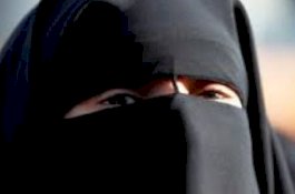 Pakai Gamis dan Cadar Demi Temui Wanita di Hotel, Pria Ini Malah Tidur dalam Penjara