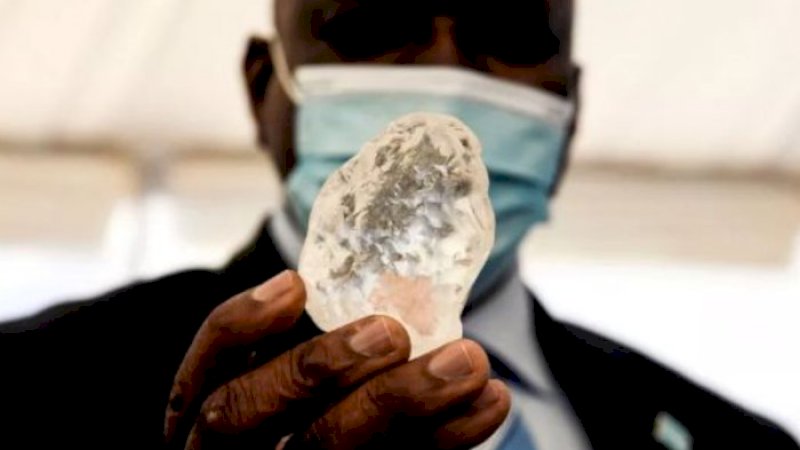 Tampilan berlian terbesar ketiga di dunia yang berhasil ditemukan. (photo/Dok. Live Science)