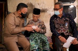 Bupati Bantaeng Mulai Salurkan Kartu Baik Tuntas Senilai Rp200 Ribu per Bulan