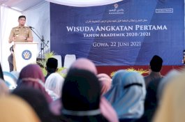 Bupati Gowa Salurkan Bantuan Rp100 Juta untuk Pembangunan Pesantren Wadizzuhur Bungaya
