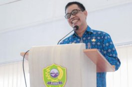 Bimtek Puskesos dan SLRT, Wakil Bupati Barru Tak Mau Ada Pelayanan Berbelit-belit