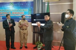 Bupati Wajo Amran Mahmud Jempol Aplikasi Sutera Pengadilan Agama Sengkang
