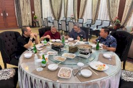Malam-malam Temui Rusdi Masse, Bupati Pinrang Andi Irwan Hamid Gabung Nasdem?