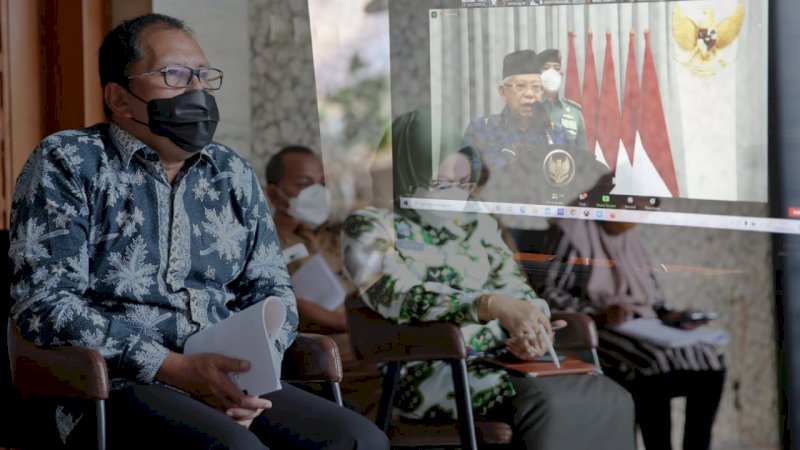 Wali Kota Makassar, Mohammad Ramdhan Pomanto, mengikuti peringatan Hari Keluarga Nasional (Harganas) 2021 secara virtual di kediaman pribadinya, Jalan Amirullah, Selasa (29/6/2021).
