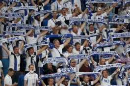 Pulang Nonton Euro 2020, Ratusan Suporter Finlandia Positif Covid-19