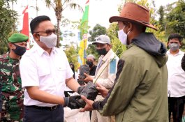 Bupati Bantaeng Canangkan Kampung Buah Seluas 20 Hektare