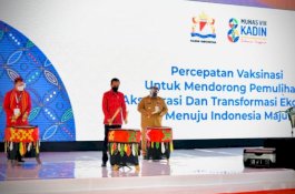 Munas Kadin di Kendari, Jokowi: Kunci Urusan Ekonomi Tekan COVID-19 Sampai Hilang